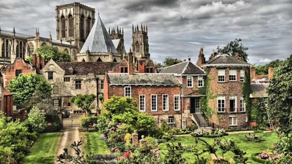 Guia brasileiro em York Inglaterra